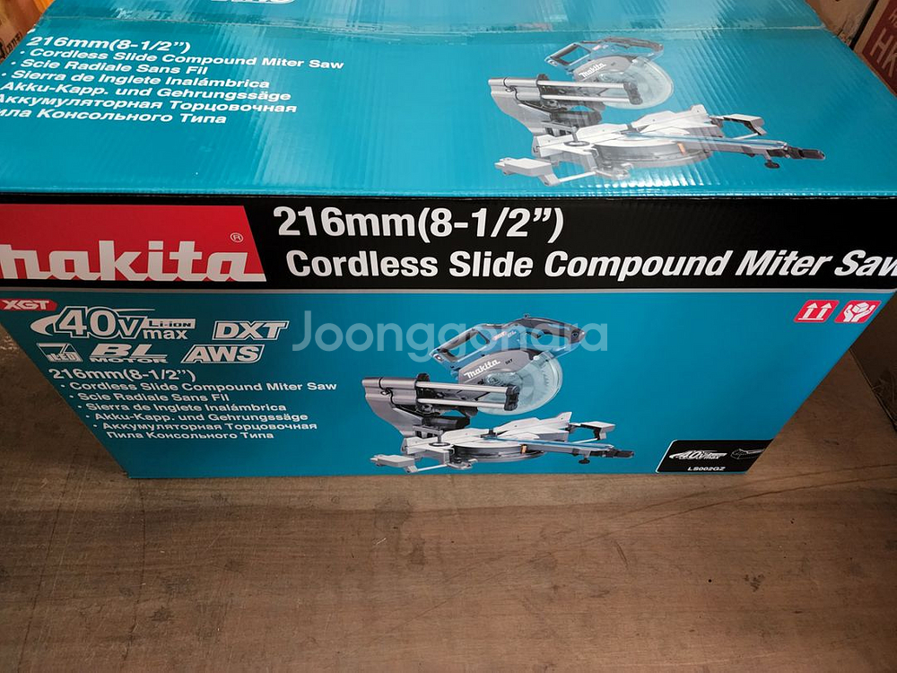 마끼다 충전슬라이딩각도절단기 본체 40V LS002GZ--2