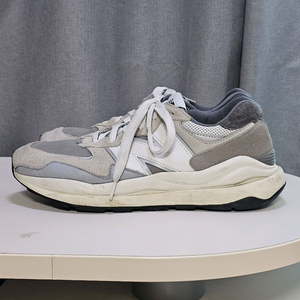 이사정리) 뉴발란스 5740 그레이, 280