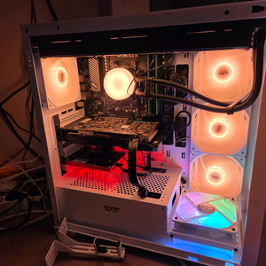 데스크탑 R7600 본체 팝니다
