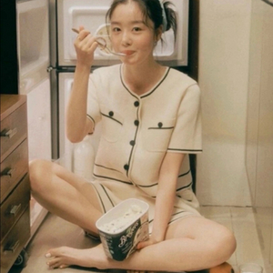 유어네임히얼 깔끔이가디건 cream M