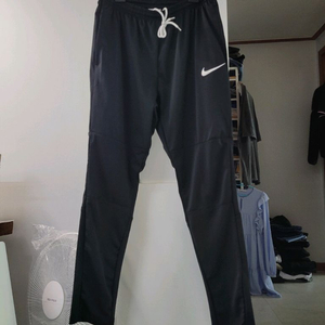 나이키 얇은 트레이닝 바지 남여공용 28
