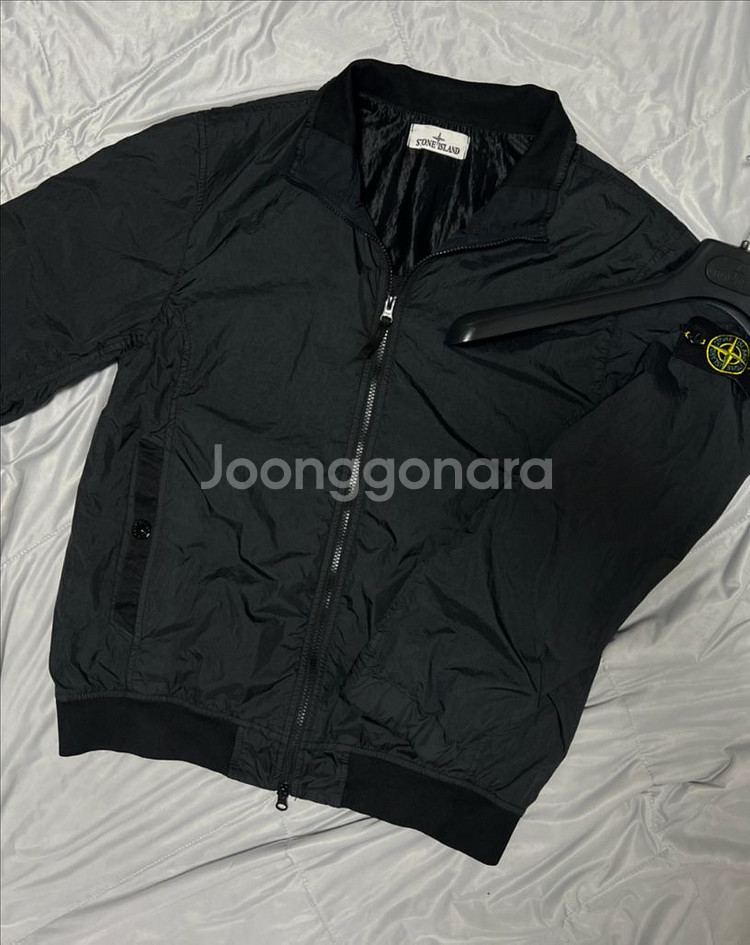 [L] 신상 25ss 스톤아일랜드 크링클랩스 바람막이--0