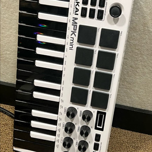 akai mpk mini 25건반