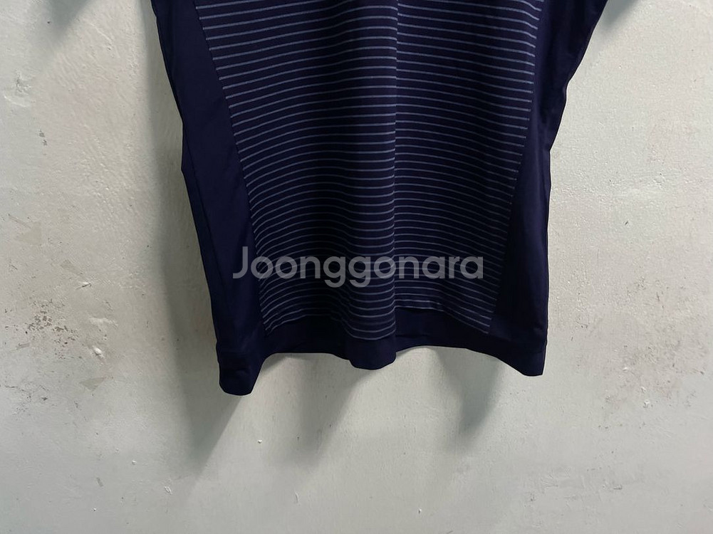 66 코오롱스포츠 등산 기능성 반팔티--4