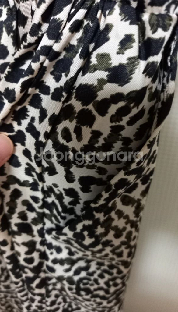 여성 레오파트 와이드 바지(수입제품)(착용3회)--3