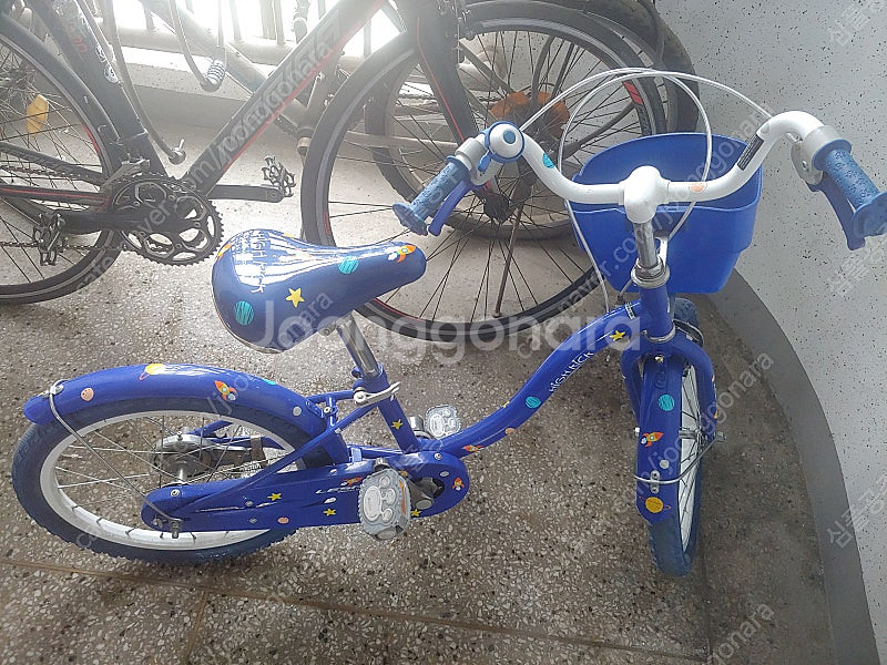 삼천리 18인치 어린이자전거 팝니다.--2