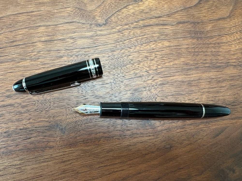 몽블랑 마이스터스튁 르그랑 만년필 P146 실버 이미지