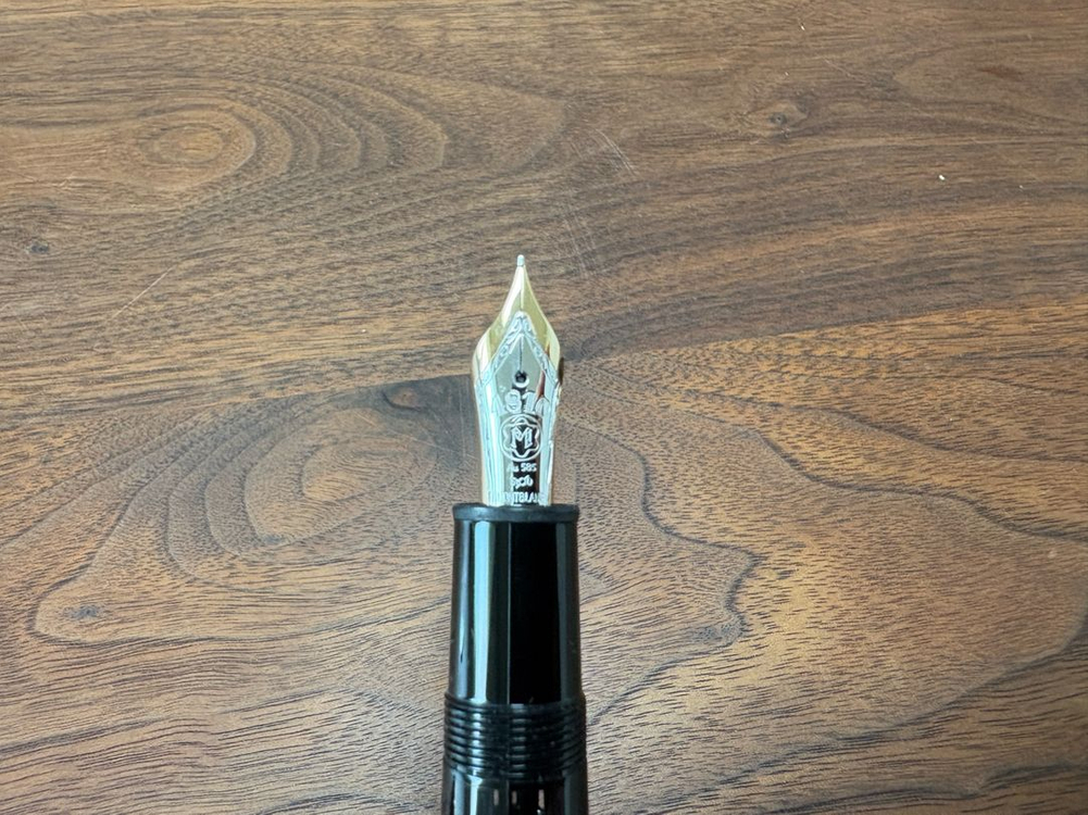 몽블랑 마이스터스튁 르그랑 만년필 P146 실버 이미지