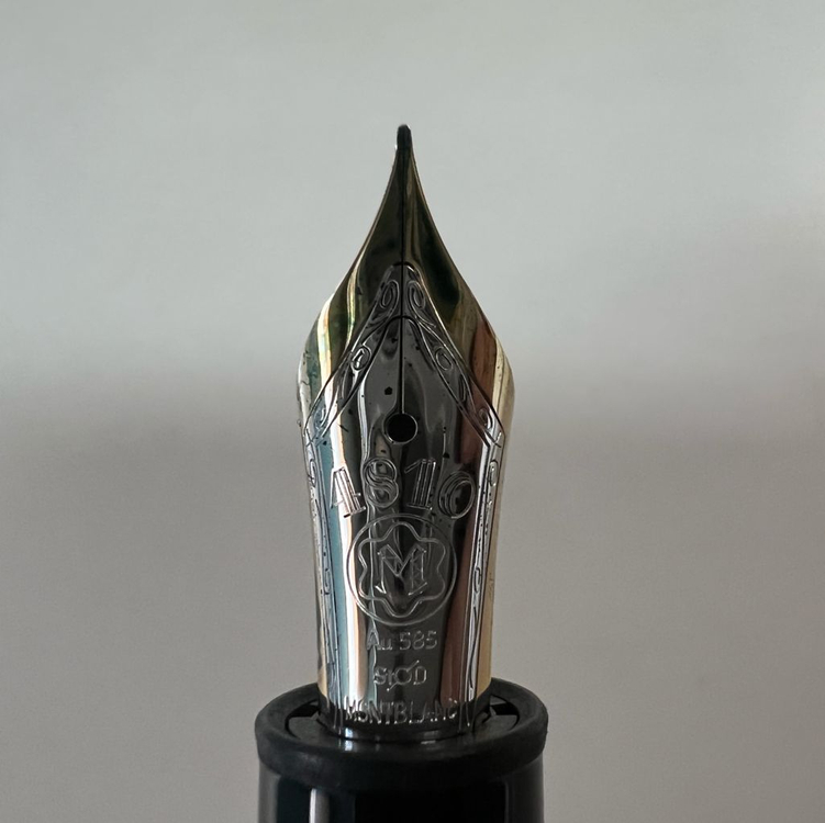 몽블랑 마이스터스튁 르그랑 만년필 P146 실버 이미지