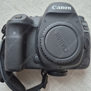 캐논 EOS 5D Mark 4 신품 판매