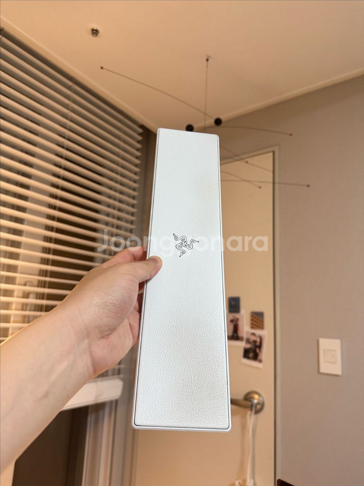 RAZER 헌츠맨 v3 프로 텐키리스 + 레이저 파이어--4