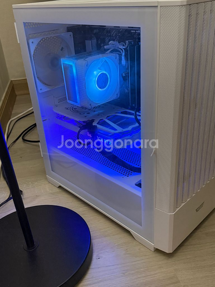 게이밍 rtx4060 라이젠5600--0