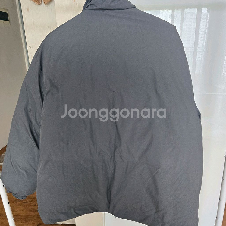 커스텀어클락 컴포터블 벌룬핏 다운 패딩 다크그레이 L--1