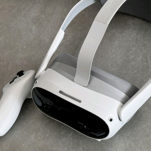vr 피코4울트라 + 트래커 3개 + AC2600