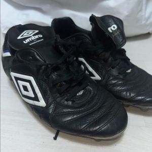 엄브로 이터널 280 클래식 축구화(택포)