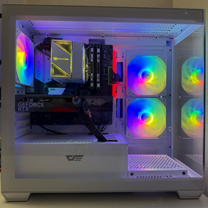 5600X 32GB 1TB RTX4060 화이트어항