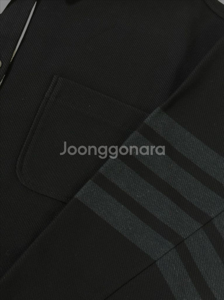 (정품)톰브라운 테크 트윌 저튼 다운 셔츠형 자켓--4