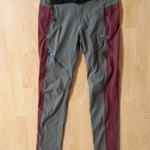 여성 아이더 봄.여름 등산바지 (스판28)