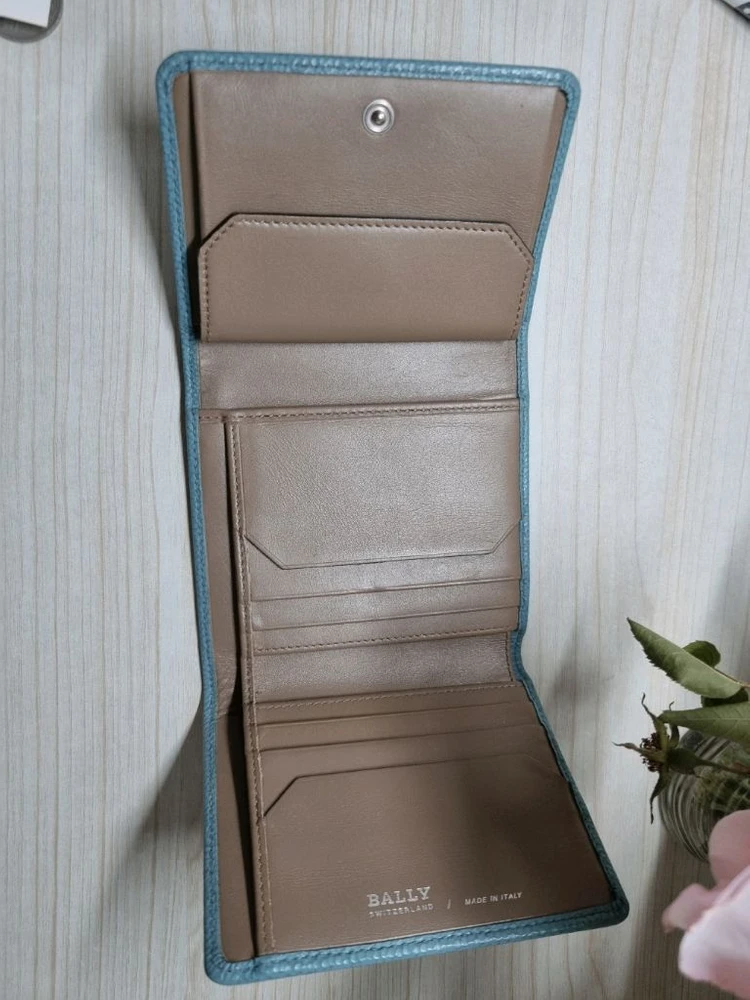 발리 지갑 이미지