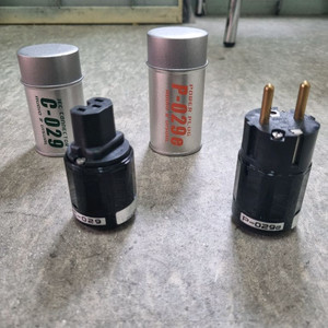 OYAIDE POWER PLUG 정품