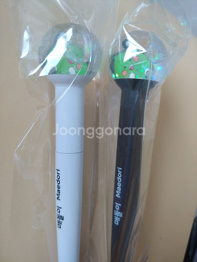 초록매실 커플템 우정템 반짝이워터볼 볼펜 1개 새상품--4