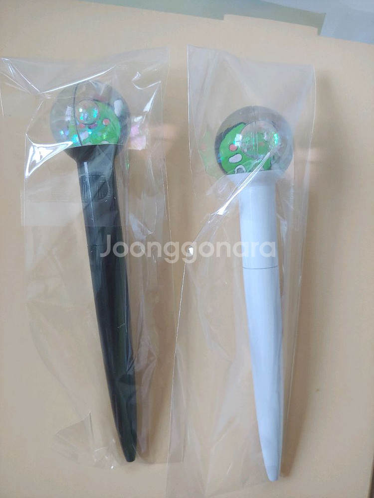 초록매실 커플템 우정템 반짝이워터볼 볼펜 1개 새상품--6