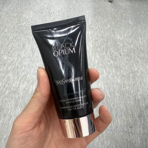 입생로랑 블랙 오피움 바디로션 트래블 사이즈 50ml(