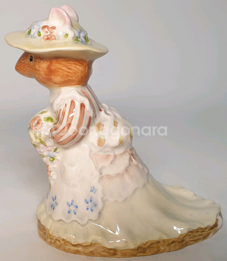 로얄 덜튼 - 브램블리 헷지 피겨린 포피 아이브라이트--7