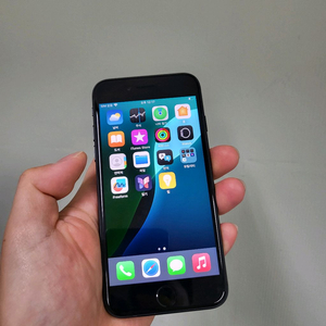아이폰 SE2 블랙 256GB 해외판 배터리 100%