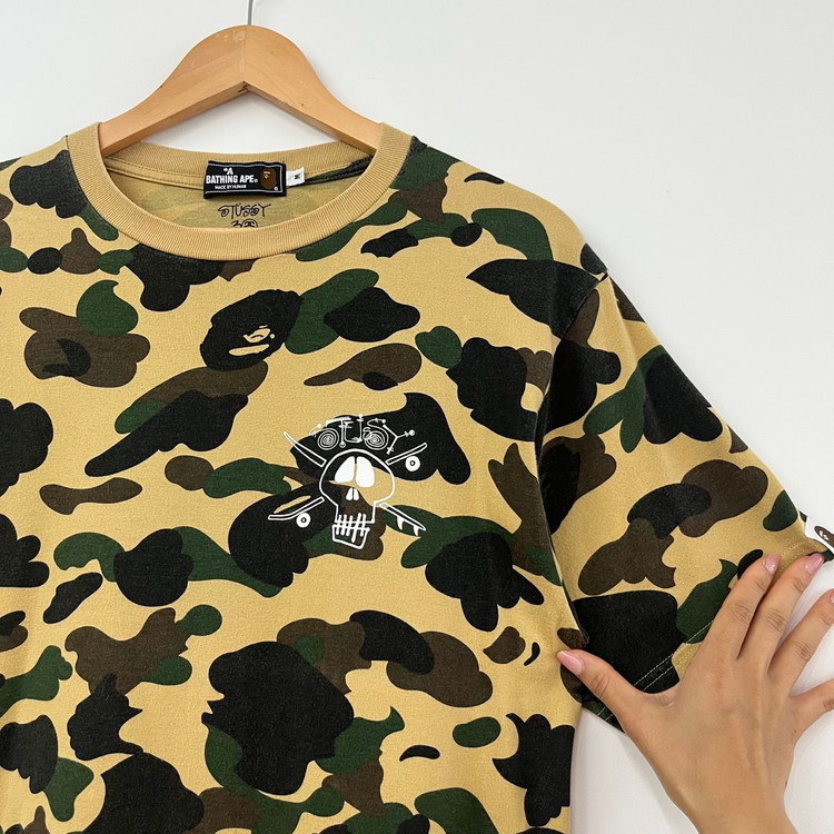 베이프 X 스투시 30주년 콜라보 카모 반팔 티셔츠 이미지