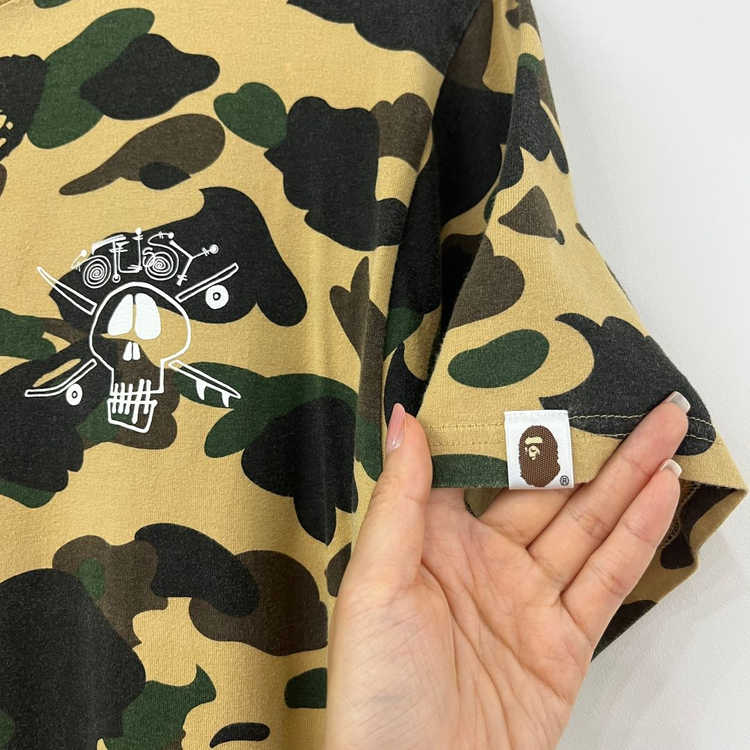 베이프 X 스투시 30주년 콜라보 카모 반팔 티셔츠 이미지