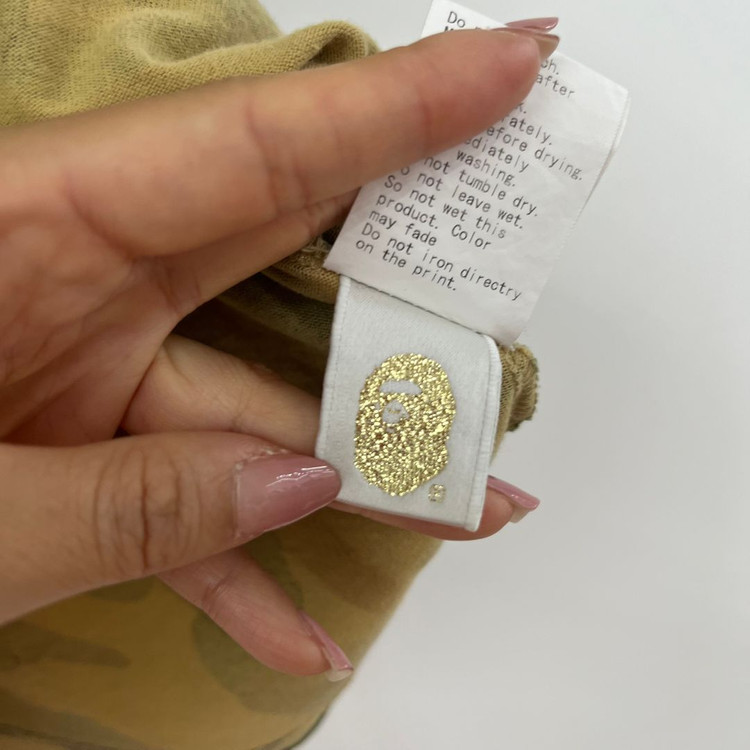 베이프 X 스투시 30주년 콜라보 카모 반팔 티셔츠 이미지