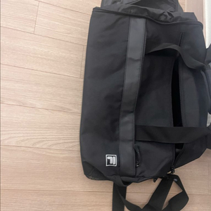 휠라 망치가방 팔아요