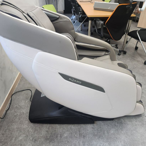 브람스 안마의자 S4700 루시 전신안마기