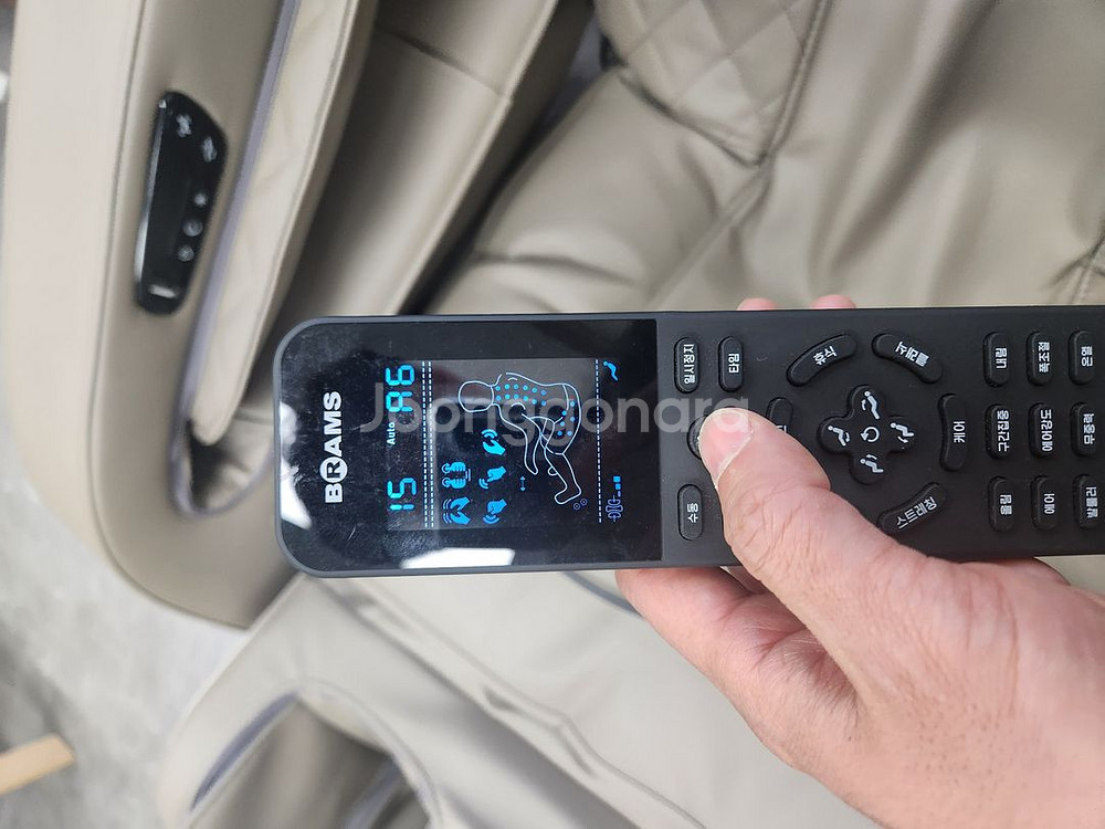 브람스 안마의자 S4700 루시 전신안마기--6