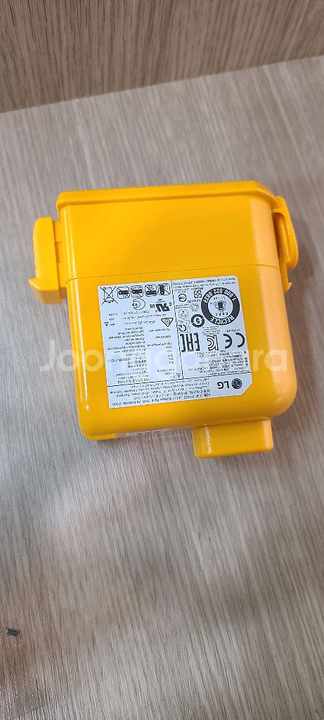 엘지 코드제로 오브젯 청소기 세트판매합니다--5
