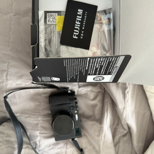 후지 x100vi (창원 직거래 우선, 300컷)