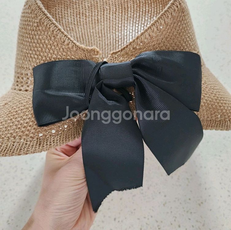 (새것) 돌돌말이 뒷리본 챙이모자 무료배송--0
