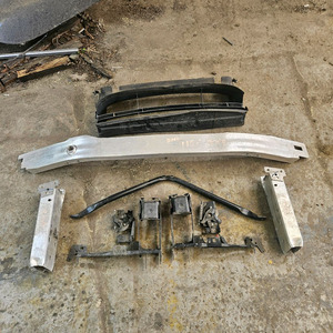 bmw 1시리즈 F20 전 범퍼레일 부속일체