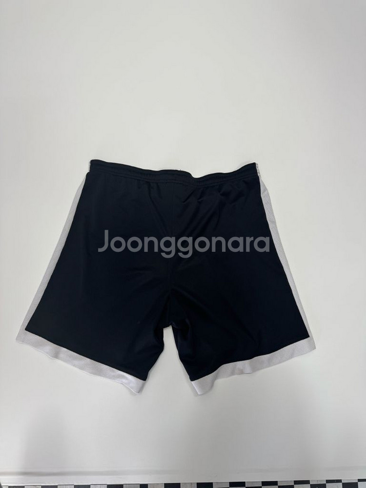 여성 나이키 드라이핏 반바지--1
