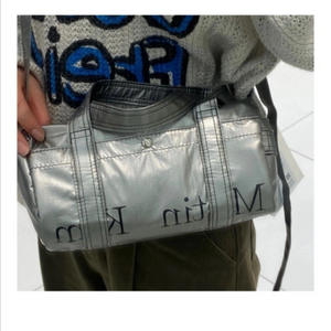 마뗑킴 스포티 글로시 미니백