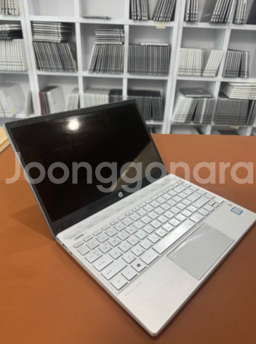 [가성비] HP 13인치 파빌리온 13-an0040TU--2