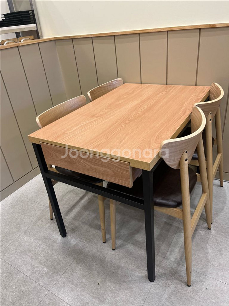 식당 4인테이블 1000*650--0