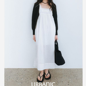 얼바닉30 Urbanic30 끌로디 샌들