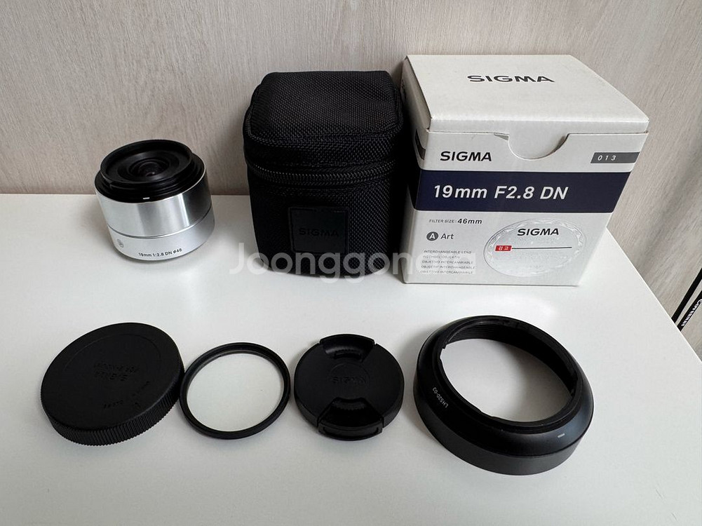 SIGMA 19mm F2.8 DN SONY E--0