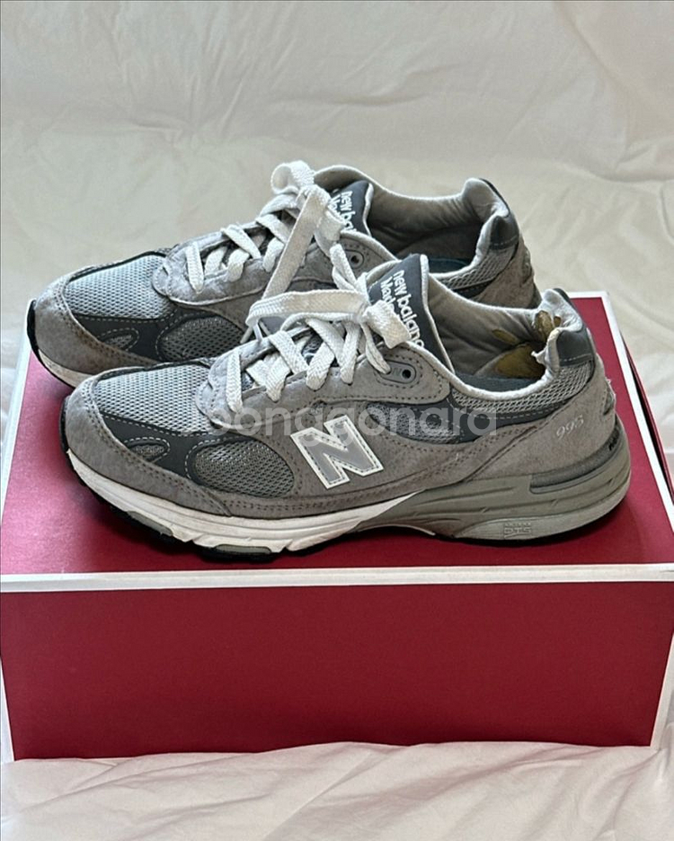 뉴발란스 993 240--2