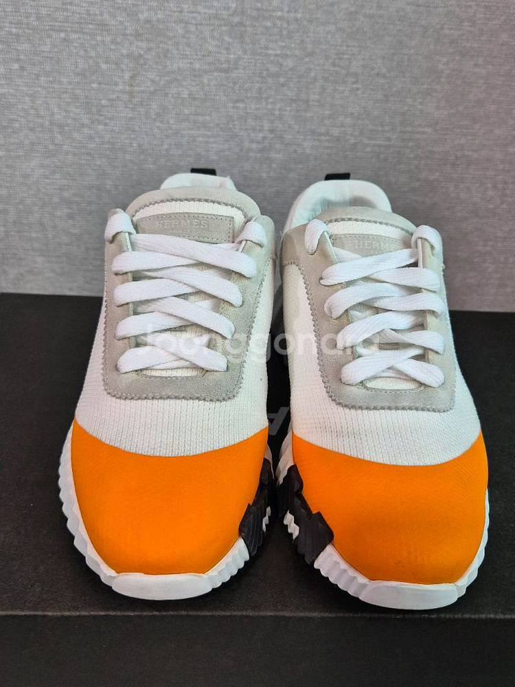 에르메스 여성 바운싱 스니커즈 멀티컬러 오렌지 명품 운--1
