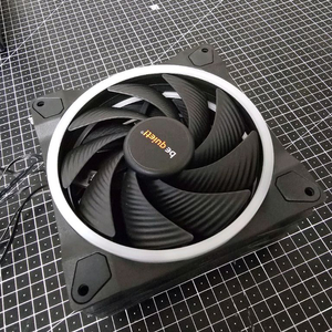 비콰이엇 라이트윙 블랙 argb 하이스피드 140mm