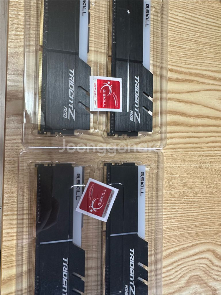 DDR4 G.Skill Trident Z RGB 32G--1