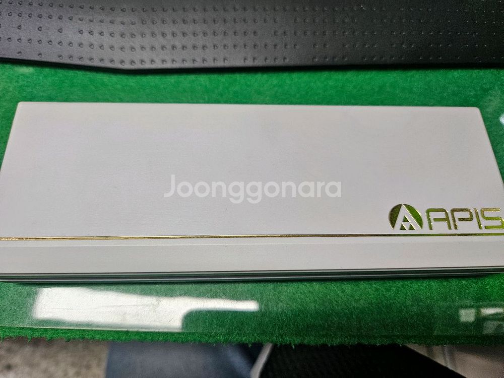 아피스 만년필.볼펜.샤프 세트 입니다.--4